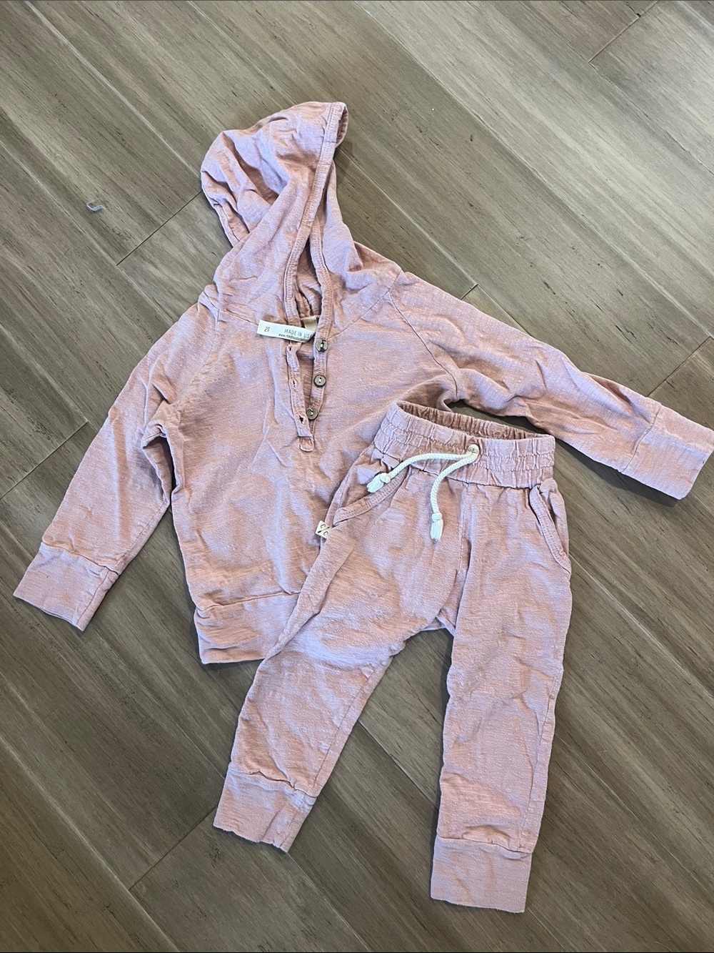 Childhoods Clothing matching hoodie and jogger set in soft pink 2T